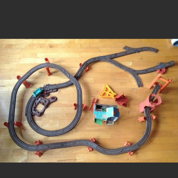 Thomas & Friends Misty Island Track Master Logging Adventure Train Set - Picture 6 of 11